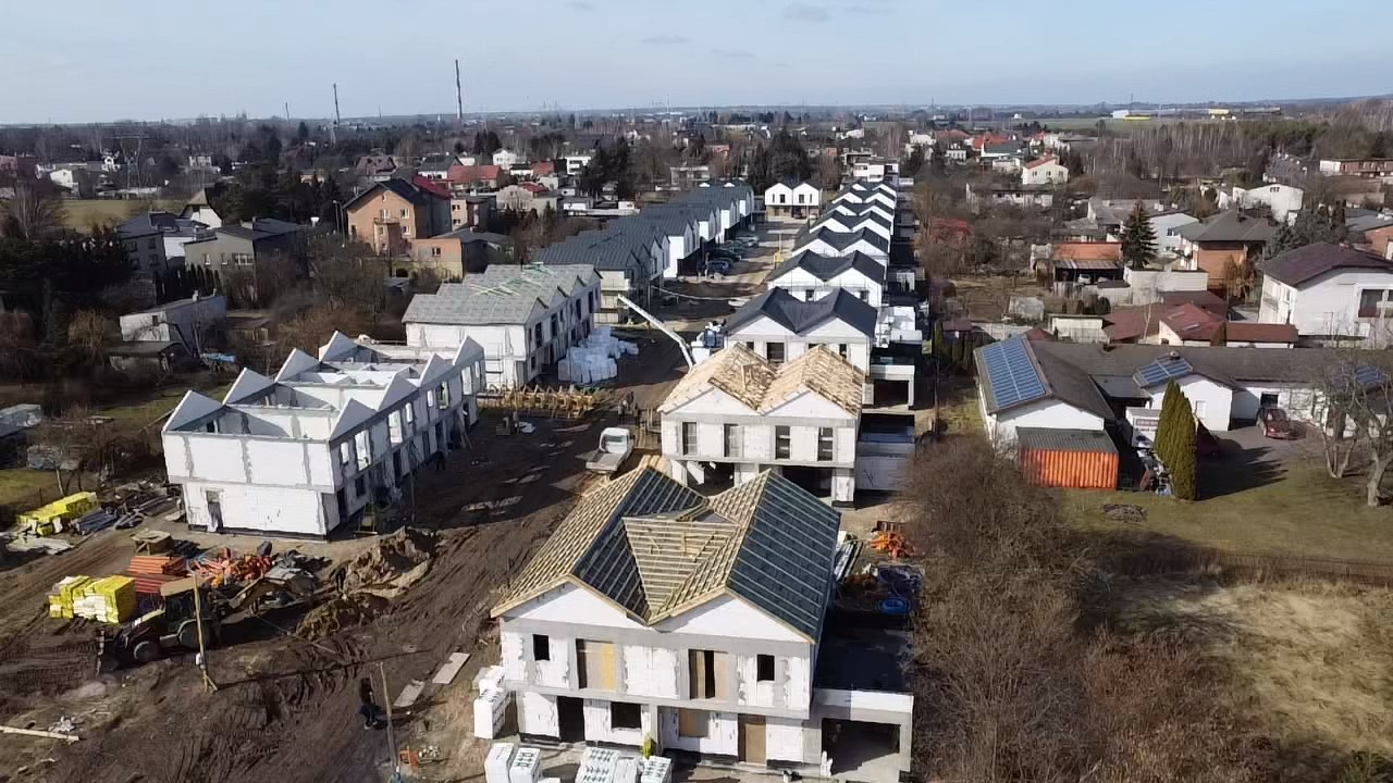 Osiedle deweloperskie – Zabudowa szeregowa – widok z lotu ptaka